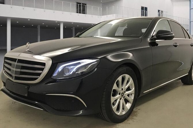 Bucharest Private Airports Transfer - English Support and a Mobile Ticket, for a Smooth Start