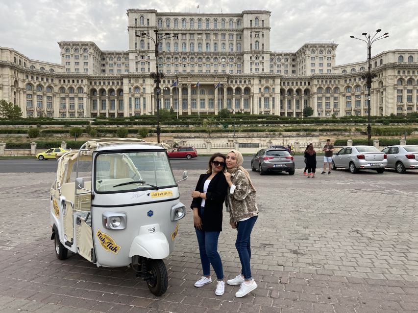 Bucharest: Romantic Tuk Tuk Tour with miniBAR - The Champs-Elysees of Bucharest fountain stretch
