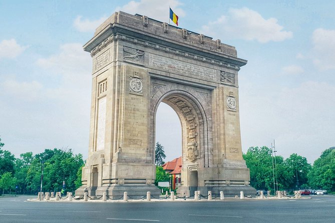 Bucharest's Most Popular - Panoramic Express PrivateTour - Stop 2: Arcul de Triumf, a quick monument with WWI context