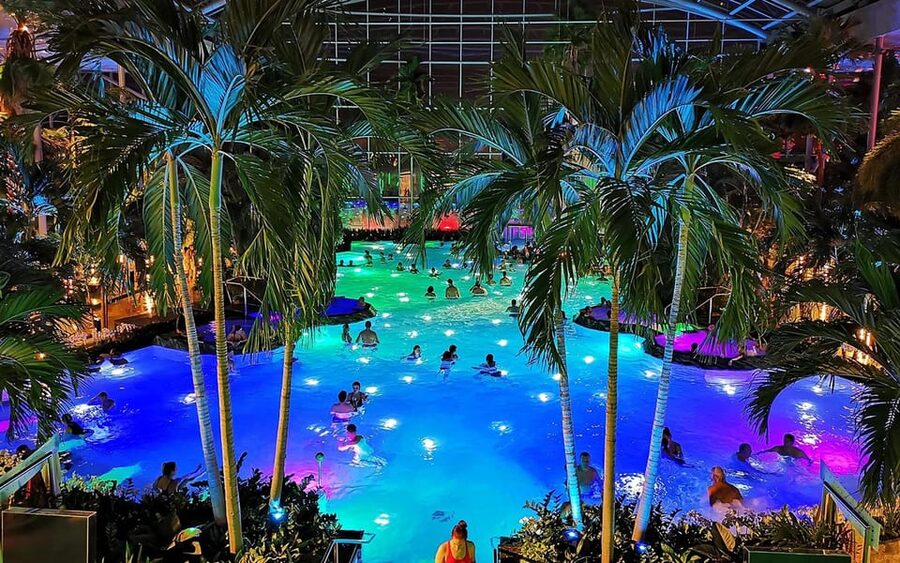 Bucharest: Therme Bucharest Spa Day with Luxury Transfer - Key highlights worth planning around