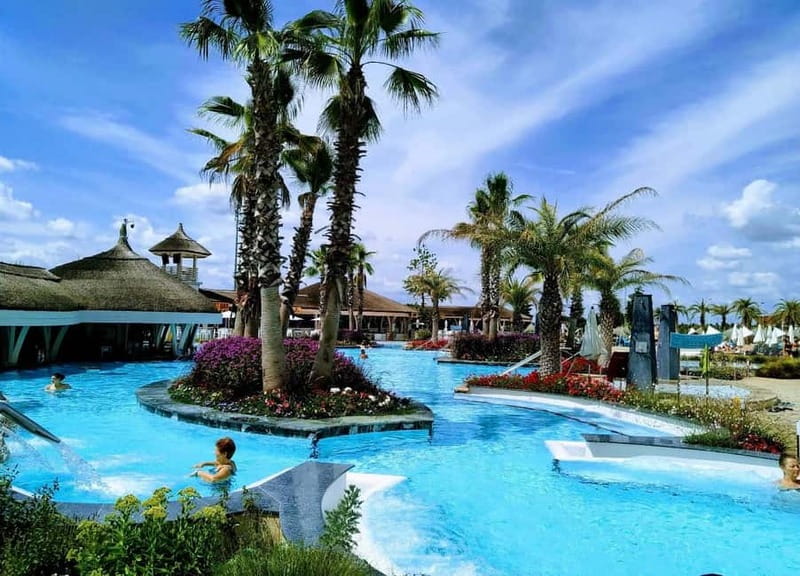 Bucharest: Therme Entry Ticket and Transfer - Thermal pools, Himalayan salt saunas, and what the design means for you