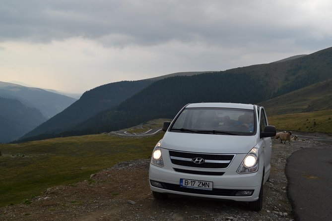 Bucharest to Brasov - Private Transfer from Henri Coanda International Airport - Airport Pickup That Reduces Arrival Stress