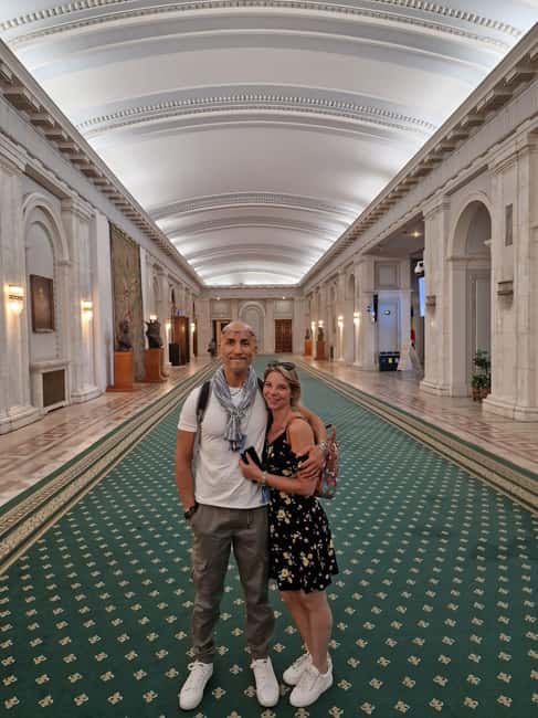 Bucharest: tour in the Parliament in Italian+exterior visit with guide - Entering the Palace of Parliament: what you’ll learn in the interior