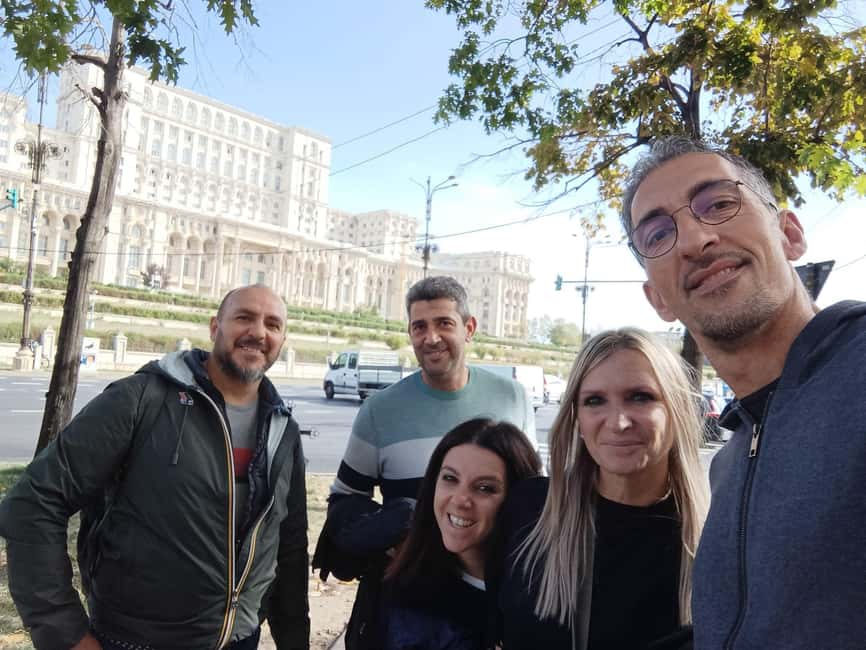 Bucharest: tour in the Parliament in Italian+exterior visit with guide - Starting on Stavropoleos Street, with Caru cu bere as your anchor