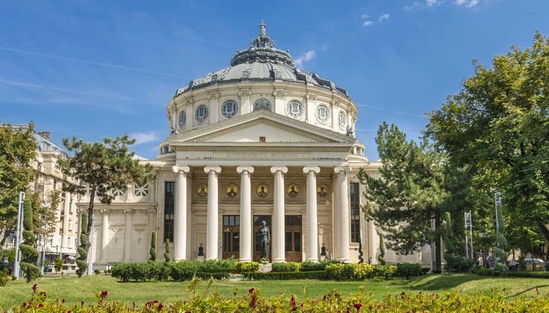Bucharest: Tour of Old Town, Calea Victoriei & Communism - The guide factor, why the best moments are your Q and A