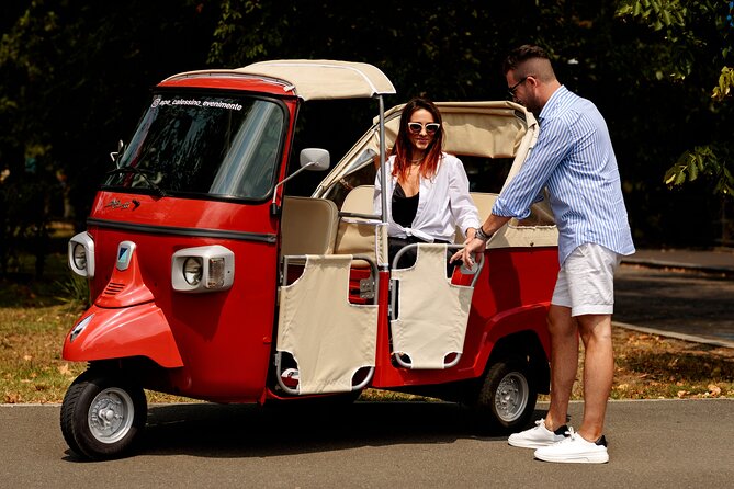 Bucharest Tuk Tuk City Tour - Old Town Bucharest: orientation without the leg burnout