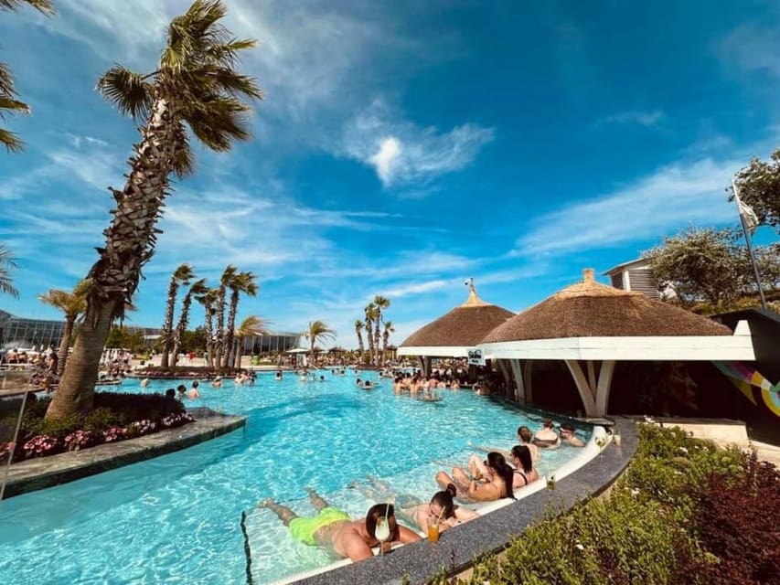 Bucuresti: Bucuresti Therme Transfer and Full-Day Access - Should you book this Bucharest Therme transfer and full-day access?