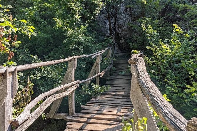Bulgaria - Ivanovo Rock-Hewn, Hiking at Hotnitsa & Veliko Tarnovo - Ivanovo Rock-Hewn Churches: Frescoes on cliff walls
