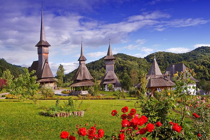 Classic Romania Tour - small group in 8 days: Transylvania and Maramures - Olt Valley monasteries and the road trip that changes with the season