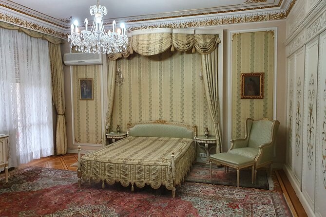 Communism History in Romania - Private Tour with Execution Place of Ceausescu - The Objects and Everyday Life That Make the Museum Stick