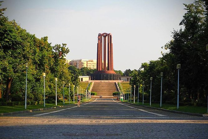Communism Investigation Private Tour - Stop 3: Piata Revolutiei, where the anti-communist moment hit hardest