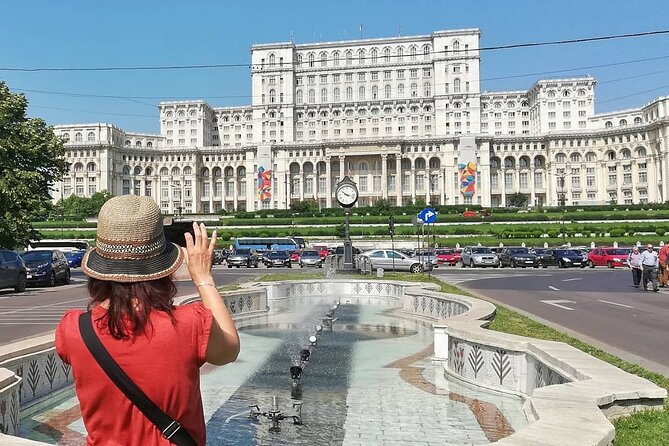 Communism Investigation - Private Tour in Bucharest - Revolution Square and the 1989 clash: where the story turns
