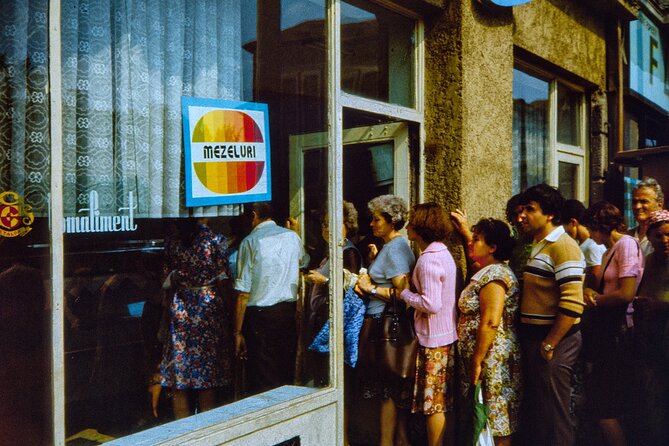 Communism Walking Tour from Lenin to Ceausescu in Bucharest - Piața Unirii and the 1980s Socialist Victory Boulevard