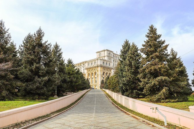 Discover Bucharest’s most Photogenic Spots with a Local - Starting at Eroilor, then steering toward Pasajul Macca