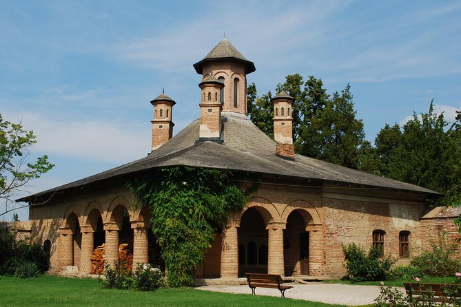 Discover Dracula's Tomb and Mogosoaia Palace - Private Tour from Bucharest - Key things that make this tour worth your attention