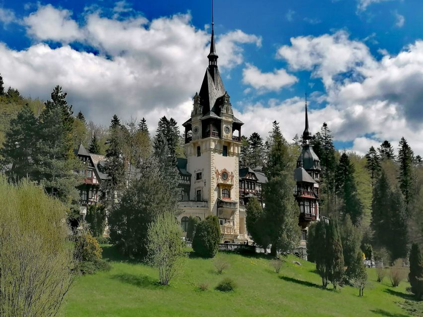 Discover Europe's Deepest Mines & Peles Castle's Royal Charm - Sinaia break time: lunch, street food, shopping, and regional BBQ-style choices
