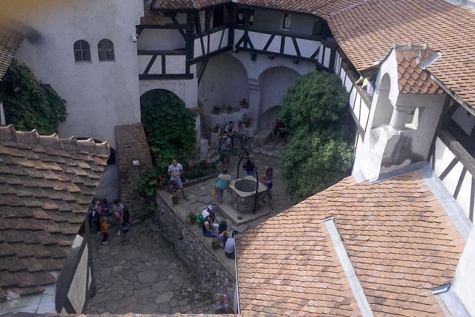 Dracula and Peles Castles Premium Tour with Hotel pick-up - The Brasov timing, lunch reality, and small-group pacing