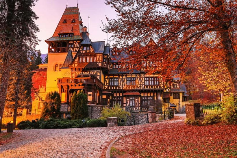 Dracula Castle, Peles and Brasov, 1-day tour from Bucharest - Peleș Castle: Neo-Renaissance royal rooms in the Carpathian Mountains