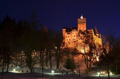 Dracula’s castle and Dracula’s royal court trip
