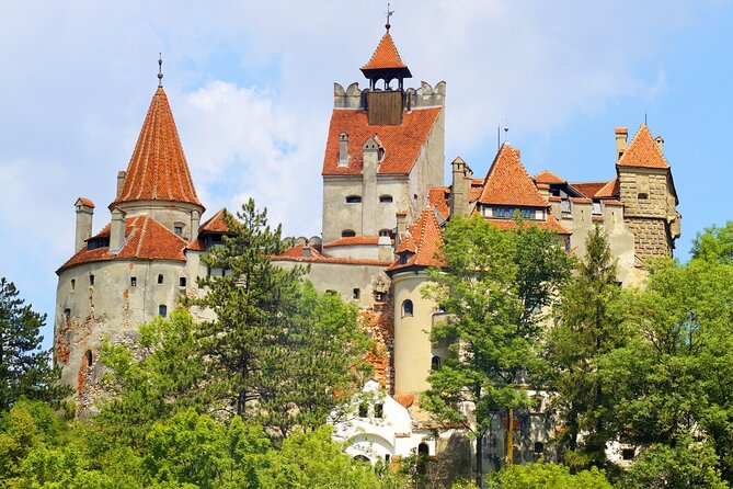 Dracula's castle and Dracula's royal court trip - What to pack and how to get the most from each stop
