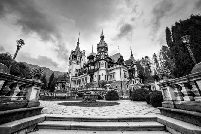 Dracula's Castle, Brasov and Peles Full-Day Tour from Bucharest - Getting the Dracula Legend at Bran, Plus the Views You Shouldn’t Skip