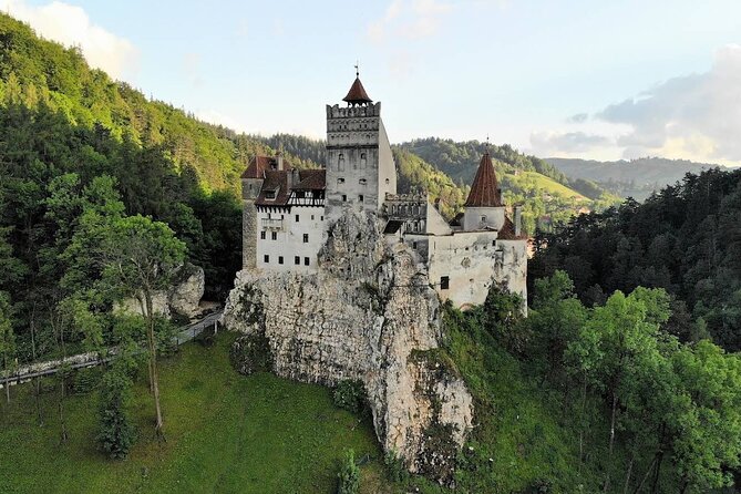 Dracula's Castle, Brașov city and Peleș Castle - Private tour - Should you book this Draculas Castle and Peles day tour?