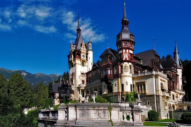 Dracula's Castle, Peles Castle and Brasov Day Trip from Bucharest - From Universitate Bucharest to Peleș: Why Sinaia Changes the Mood