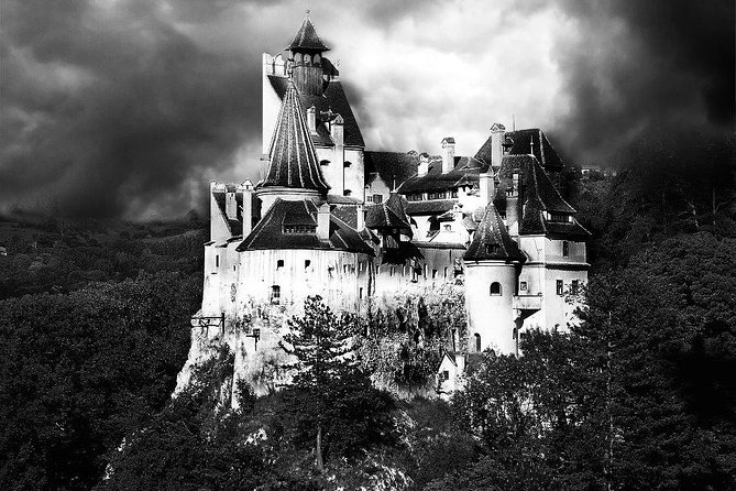 Dracula's Castle, Peles Castle and Brasov Day Trip from Bucharest - Logistics That Matter: Bags, Headcount, and Meeting Points