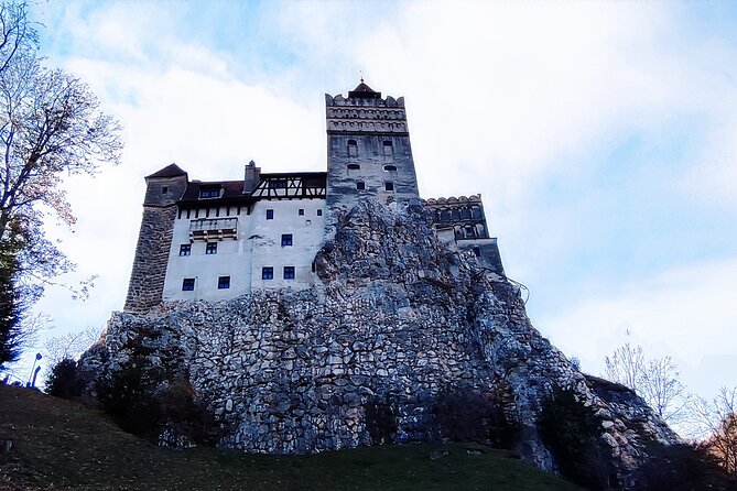 Dracula's Castle - Private Tour with Peleș Castle and Brașov city - Bran Castle, the Dracula site without the confusion