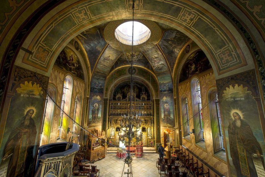 Eastern Orthodox Church Art in Bucharest - Key things I’d plan for