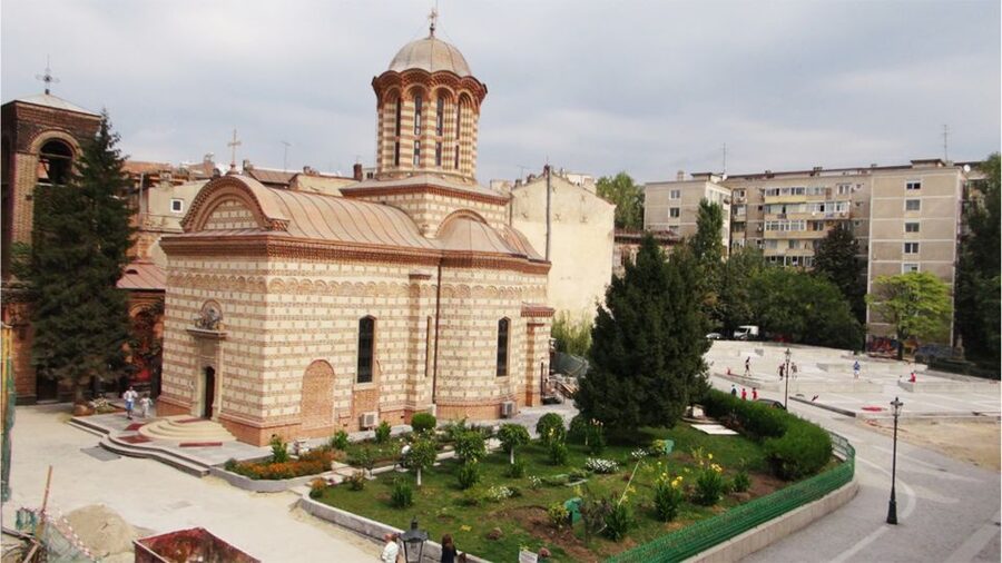 Eastern Orthodox Church Art in Bucharest - Why Bucharest’s Orthodox churches feel different