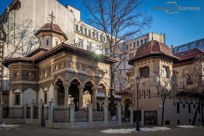 Extended Walking Tour of Bucharest - Riding the Subway to University Square: A Local-Scale Moment