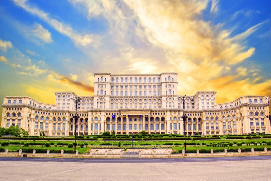 Follow in the Footsteps of Communism in Romania - A 7-hour communist corridor, from Bucharest to Targoviste