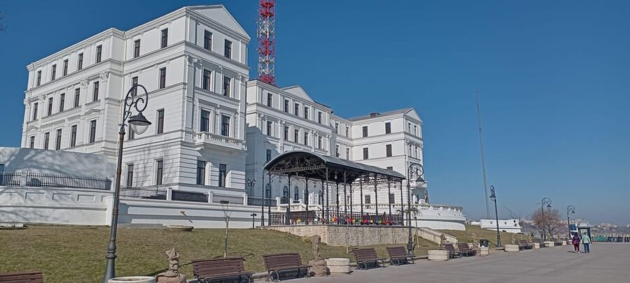 From Bucharest: Black Sea Constanța Day Tour - Casino seafront and the Genoese Lighthouse for classic Black Sea views