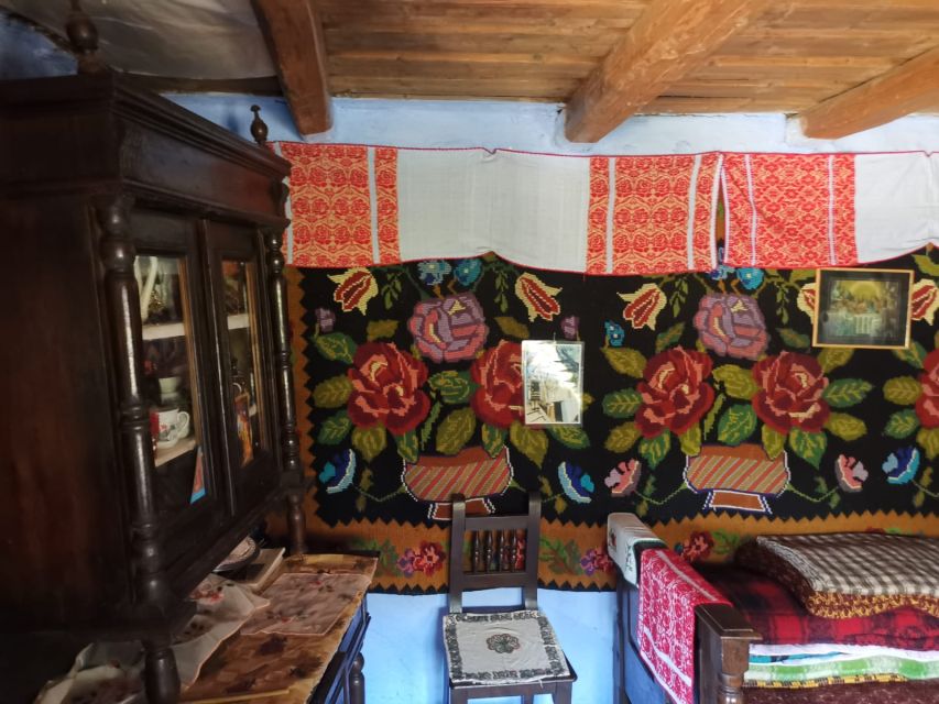 From Bucharest: Carpathian Villages and Sinaia Day Trip - Who This Tour Suits Best