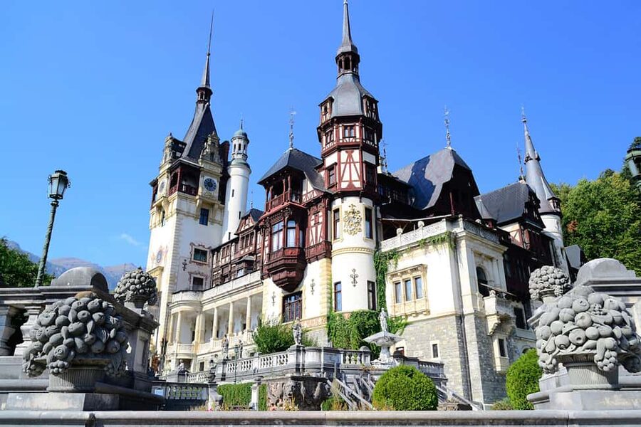 From Bucharest: Castles, Carpathians, and Brașov Day Trip - Morning Drive: What the 2.5 Hours in the Van Is Really For