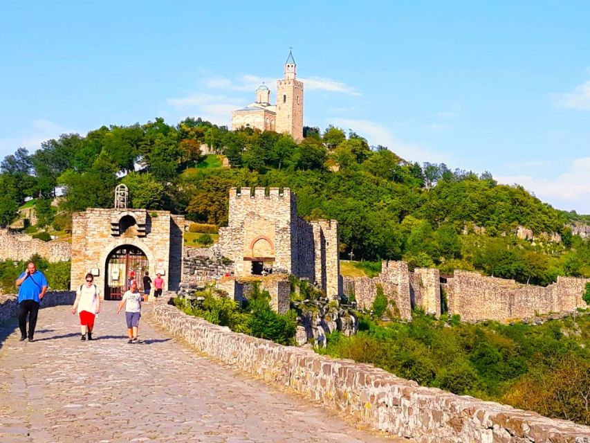 From Bucharest: Day Trip to Medieval Marvels of Bulgaria - Basarbovo Monastery: A Rock-Hewn Stop That Feels Quiet