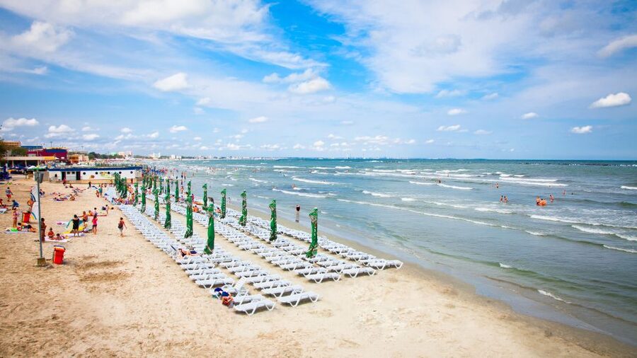 From Bucharest: Full-Day History, Sun & Fun at the Black Sea - The Casino, the Promenade, and a Black Sea Symbol Pass