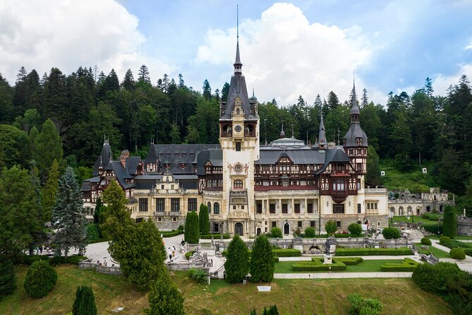 From Bucharest: Largest Salt Mine in Europe and Peles Castle - A stress-free early start from Bucharest
