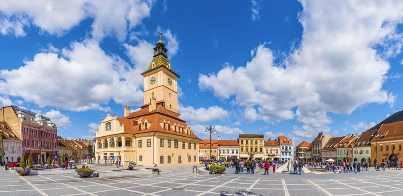 From Bucharest: Peles Castle, Brasov & Bran Castle Day Trip - What the guides bring (and why it shows)