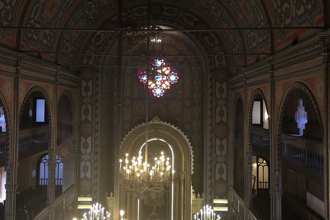 Half-Day Jewish Heritage Walking Tour in Bucharest - Where You Meet and How the Timing Works (9:30am, 3 to 4 Hours)
