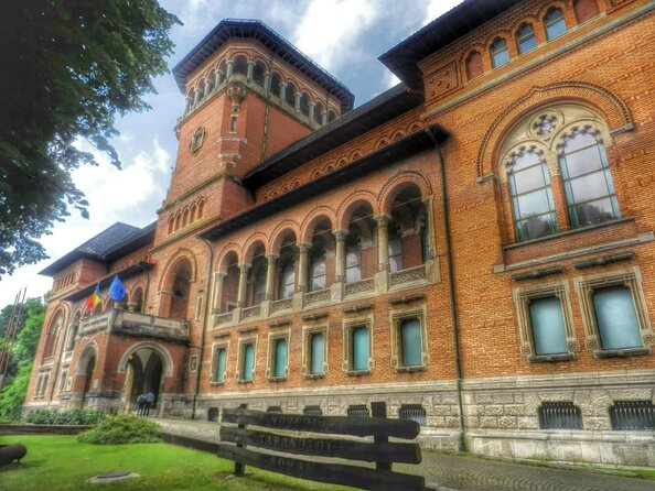 Half-Day Private Sightseeing Tour of Bucharest and its Surroundings Package - First, Get Oriented: Bucharest in One Efficient Private Route