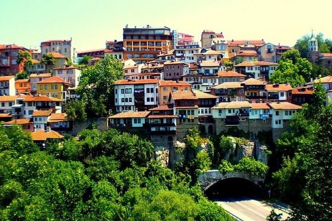 Hike Bulgaria Love Swing, Veliko Tarnovo and Tarevet Fortress - Who this tour suits best, and who should think twice
