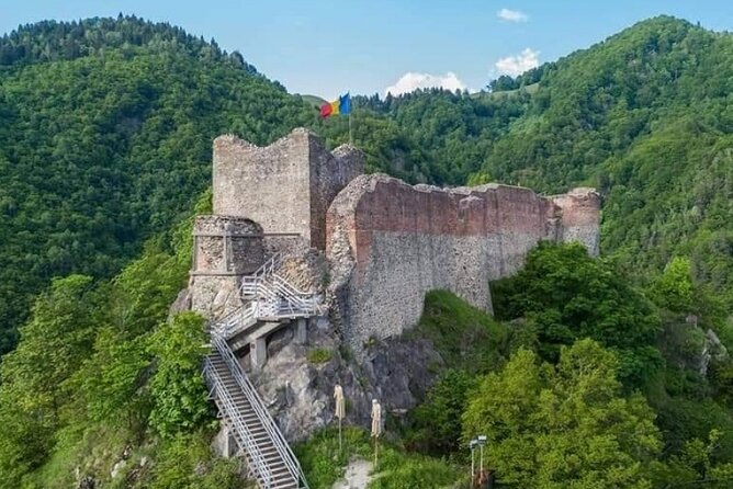 Hike to Poenari Fortress, Vidraru Dam, Argeș Monastery - Private - What to pack and how to handle the 1480 steps