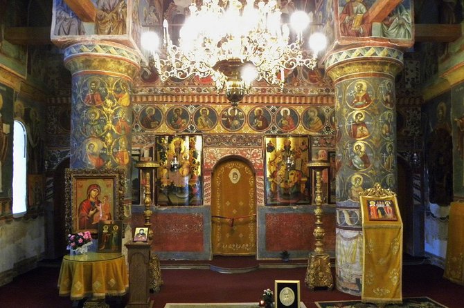 Mogosoaia Palace & Snagov Monastery: Private tour from Bucharest - Snagov Monastery: Vlad the Impaler’s burial site and the icons inside