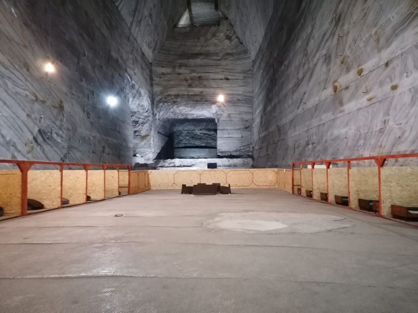 Muddy Volcanoes and Salt Mine Private Tour - The value of a private guide, and why Nickol matters