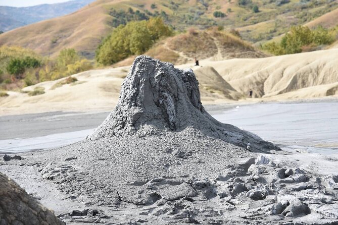 Muddy Volcanoes & Salt Mine - Private Tour - Muddy Volcanoes in Vulcanii Noroiosi: Cold Cones With Real Geology