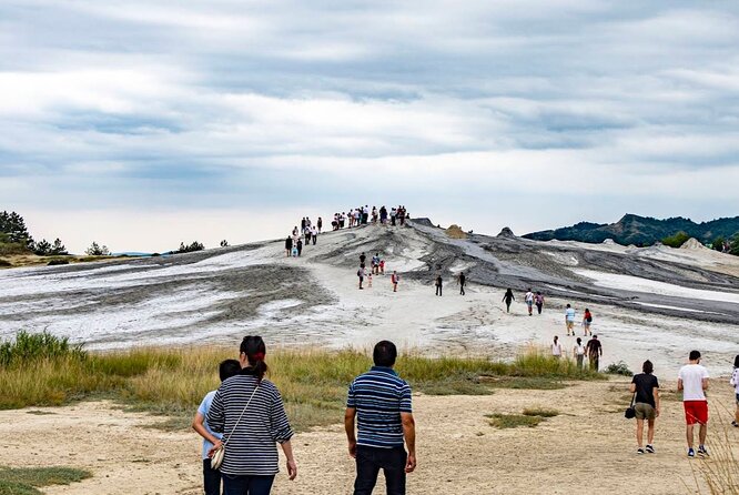 Muddy Volcanoes & Salt Mine - Private Tour - Who This Tour Suits Best, and Who Might Reconsider