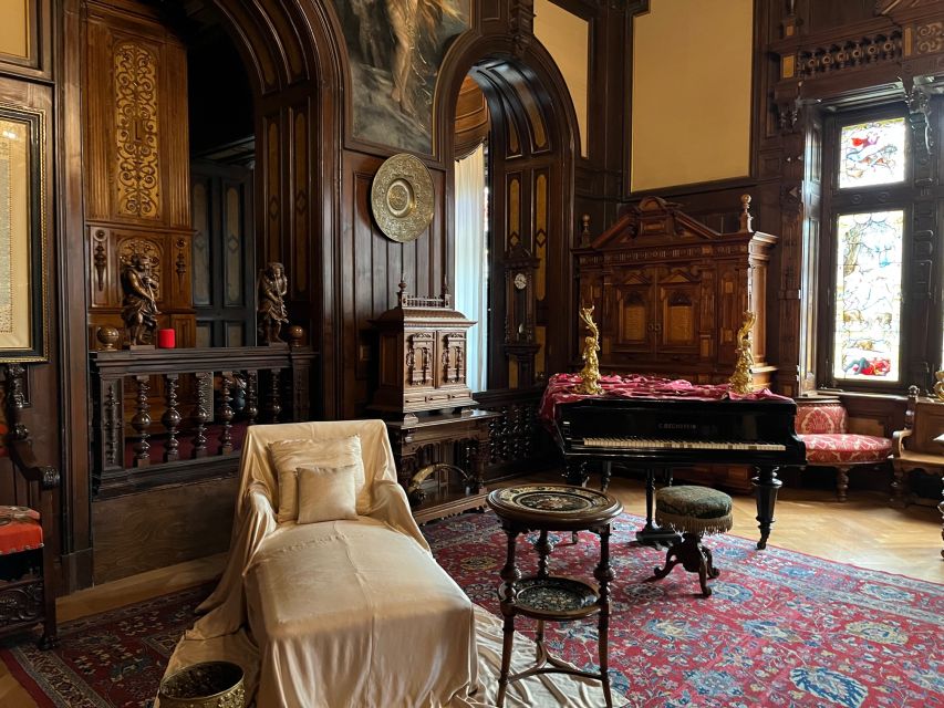 Peles & Cantacuzino Castles: Gourmet Wine & Cultural trip - Two Castles and a Monastery in One 8-Hour Cultural Loop