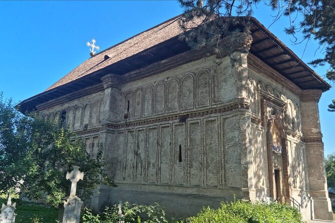 Princely Court of Târgoviște and Curtea de Argeș Monastery - Stop 2: Golești Museum and Fortified Mansion, plus the Poienari Castle Swap